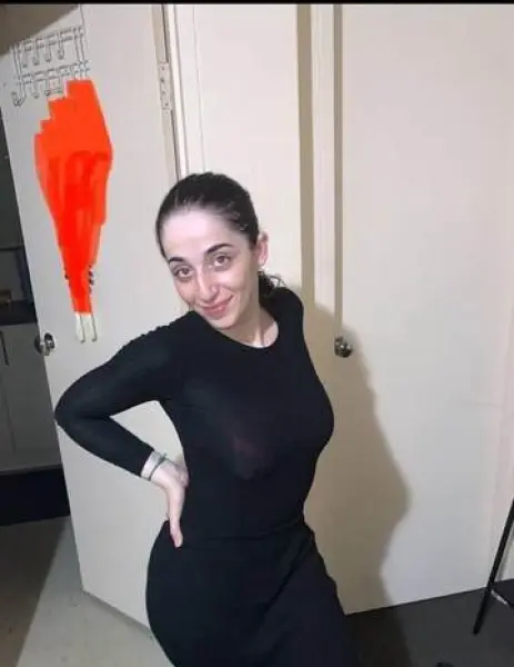 ESENYURT Escort GİZEM ELİT - Gerçek Fotoğraflı Doğrulanmış Profil ESENYURT Escort Bayan GİZEM ELİT - İstanbul VIP Eskort Modelleri 2026