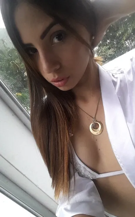 Irmak Beylikdüzü Escort Profil Resmi Irmak - Beylikdüzü VIP Escort Bayan Modeli - Gerçek Fotoğraflı İlan